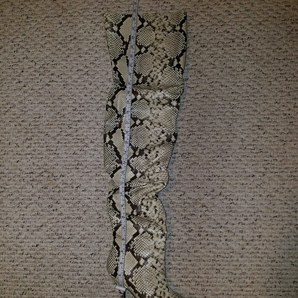 Faux Leather Snakeskin Thigh High Boots - Picture 6 of 6